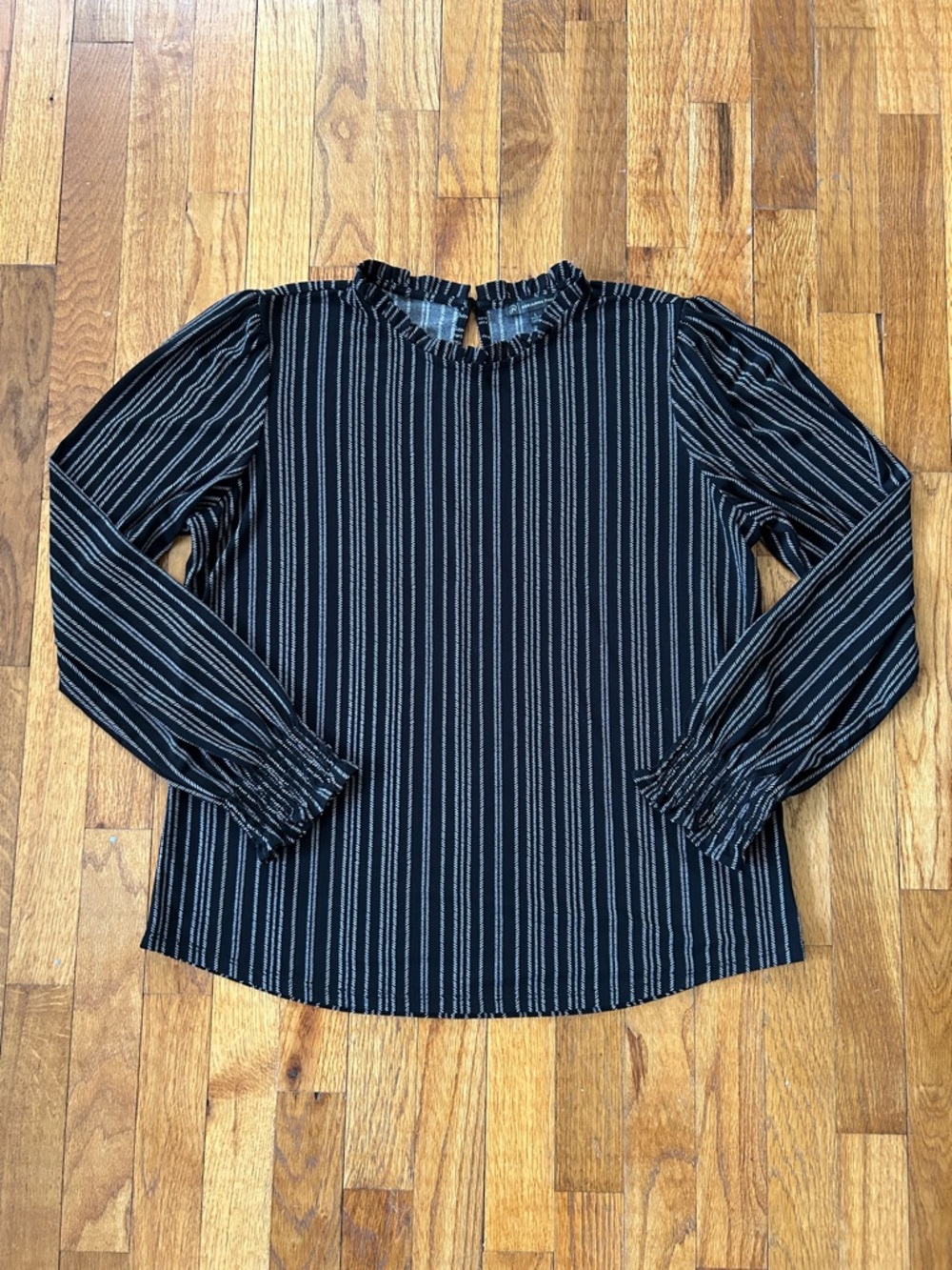 Adrianna Papell Black and White Vertical Stripe Ruffle-Neck Blouse Size Large